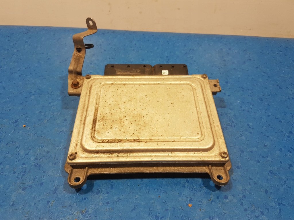 Mercedes a w169 1.5 блок керування двигуна a2661534179 Недорого