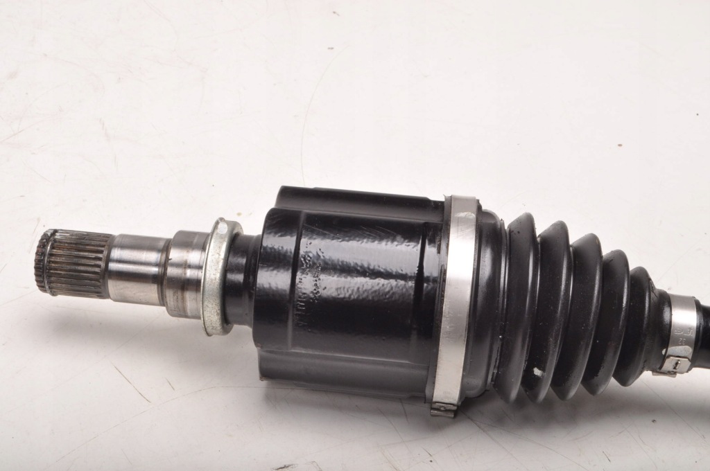 Suzuki s-cross 1.5 гибрид приводной вал правая длинная 23r 44101-76s00 Недорого