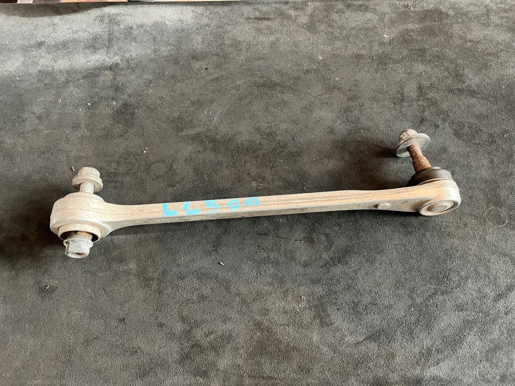 фото №1, Lexus lc500 lc500h рычаг левый задний задняя