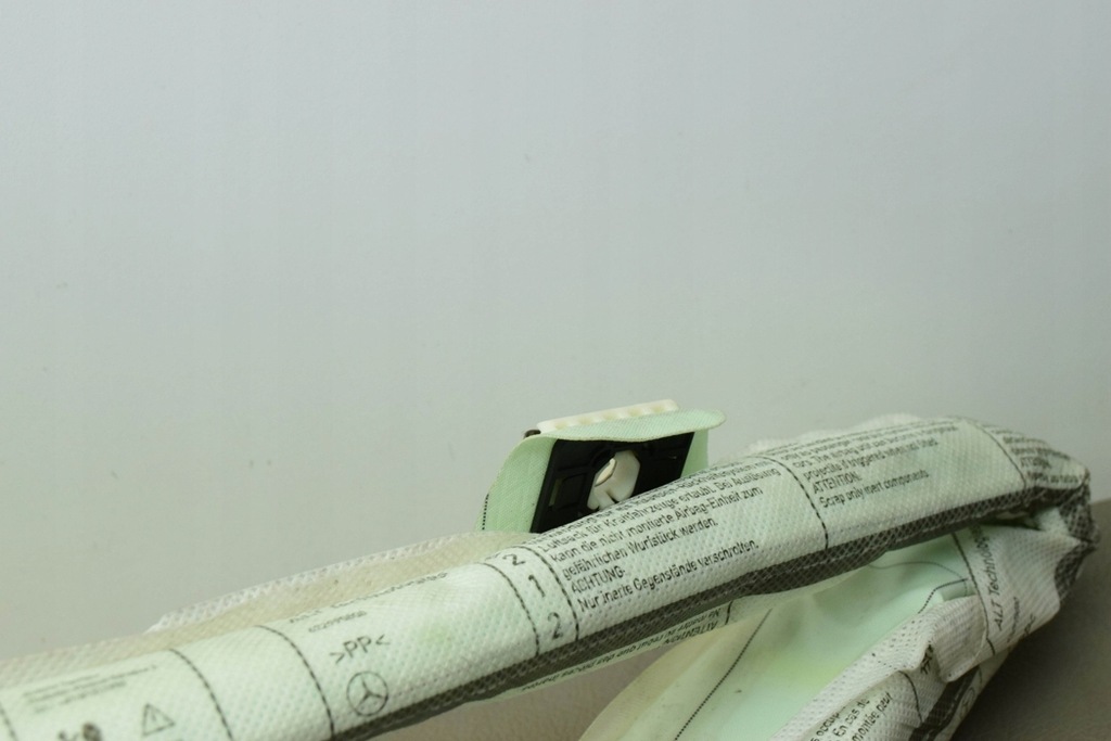 фото №10, Шторка безпеки ліва mercedes-benz e w212 a2128604702 2012