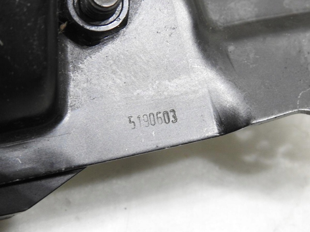 фото №10, Ручка замок спинка сиденье правый задняя s60 i lift