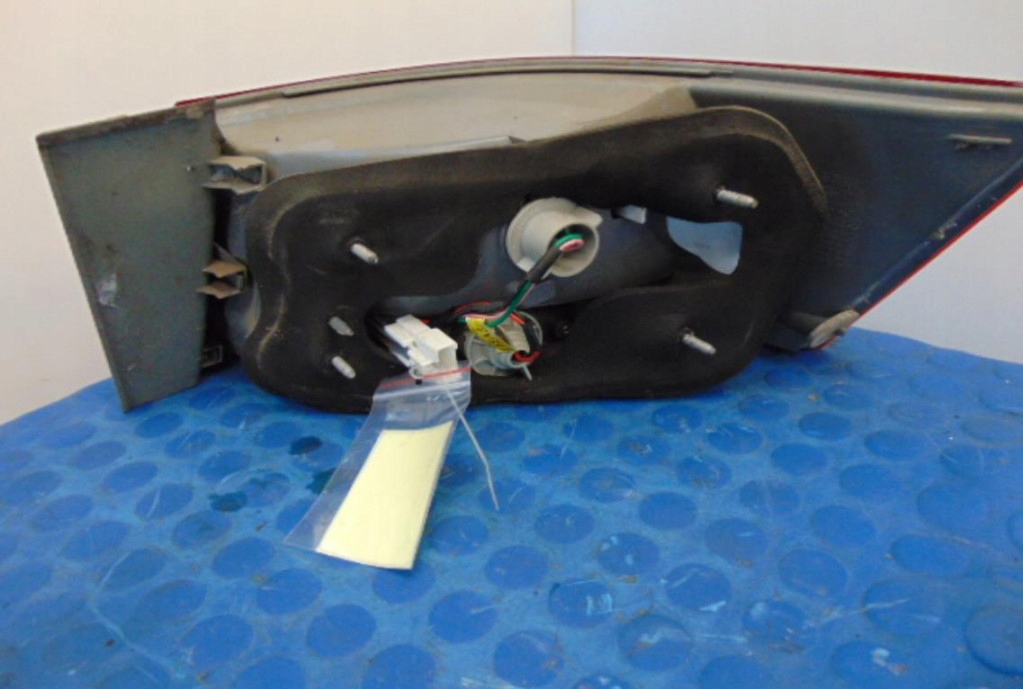 фото №3, Hyundai sonata iv лампа задняя левая