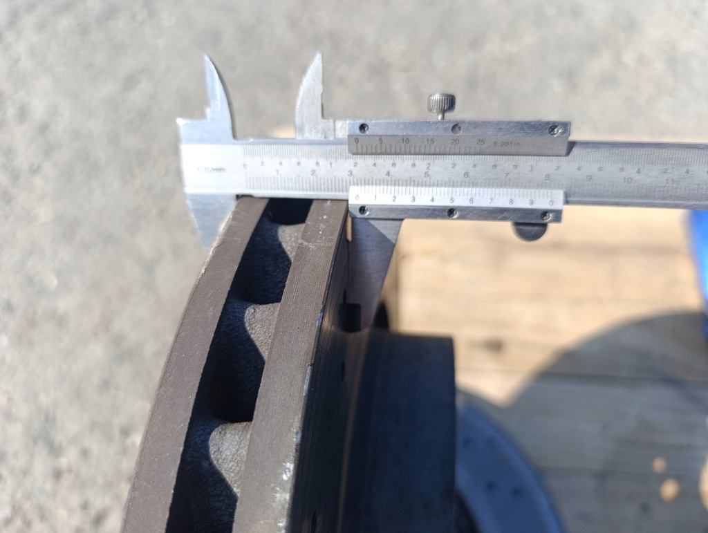 Mercedes w207 гальмівні диски супорти комплект 3.0 cdi Київ