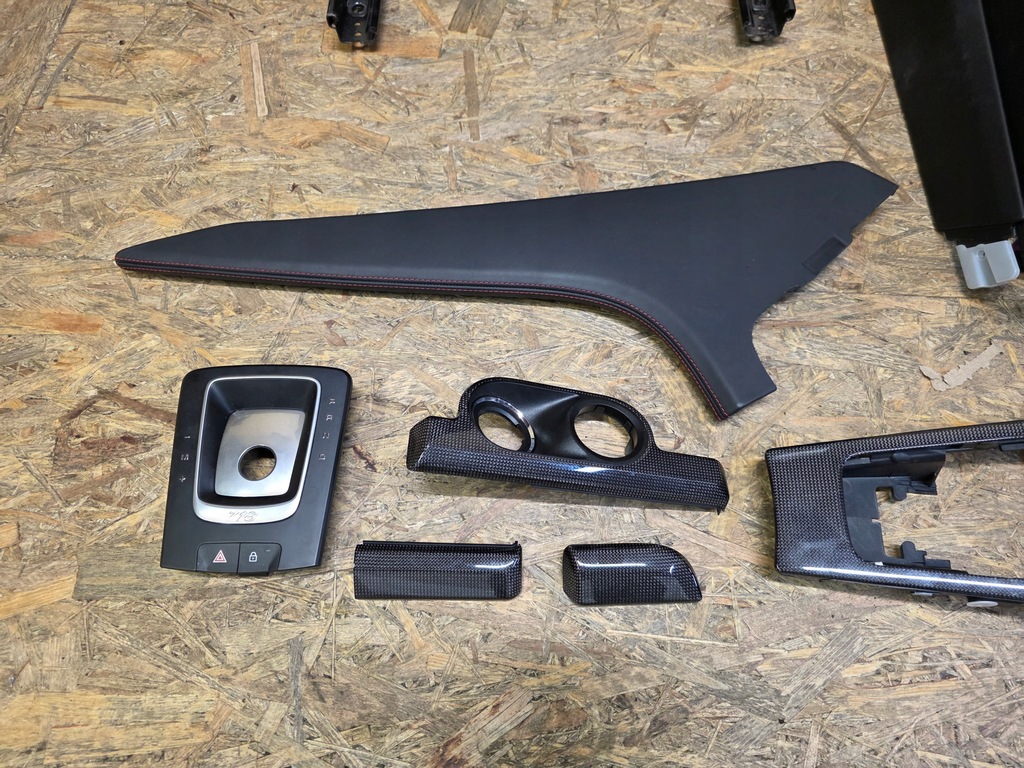 фото №14, Porsche boxster cayman 982 сиденья обивка середина салон кожа gts 718 el