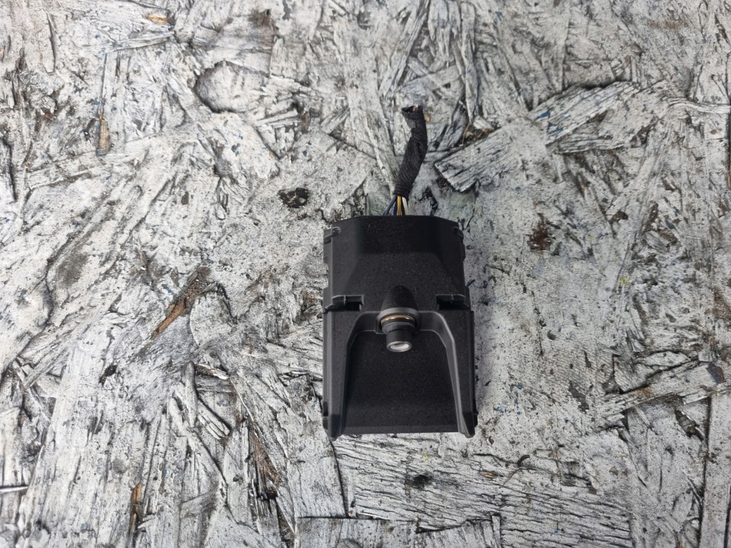 Купити Hyundai i30 3 камера асистент поперечина руху 95740g4200