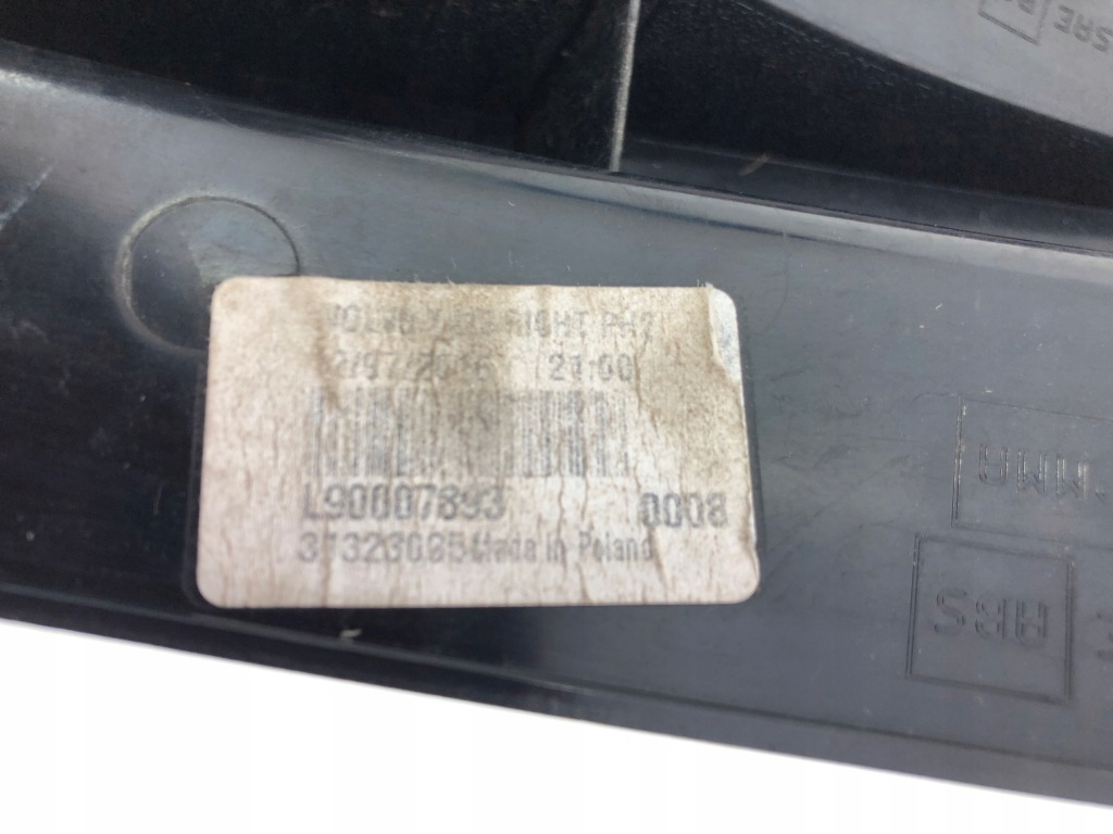 Volvo xc60 lci правый  фара задний led 31323035 Недорого