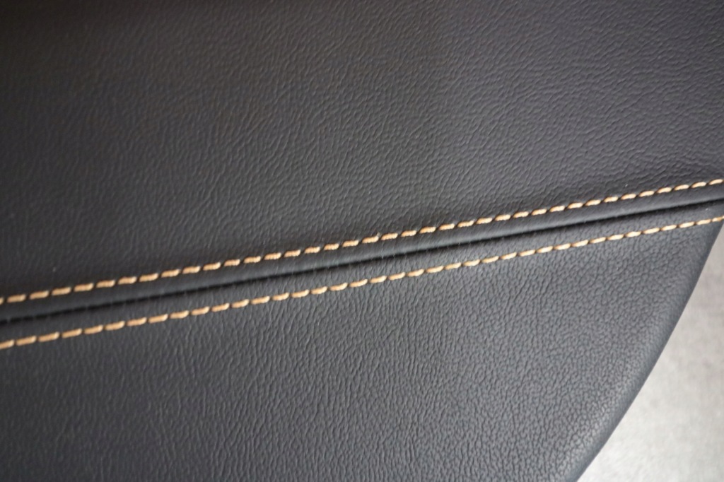 фото №8, Bmw m8 f93 g16 салон сидіння заднє сидіння обшивки вентиляція підігрів midrand beż