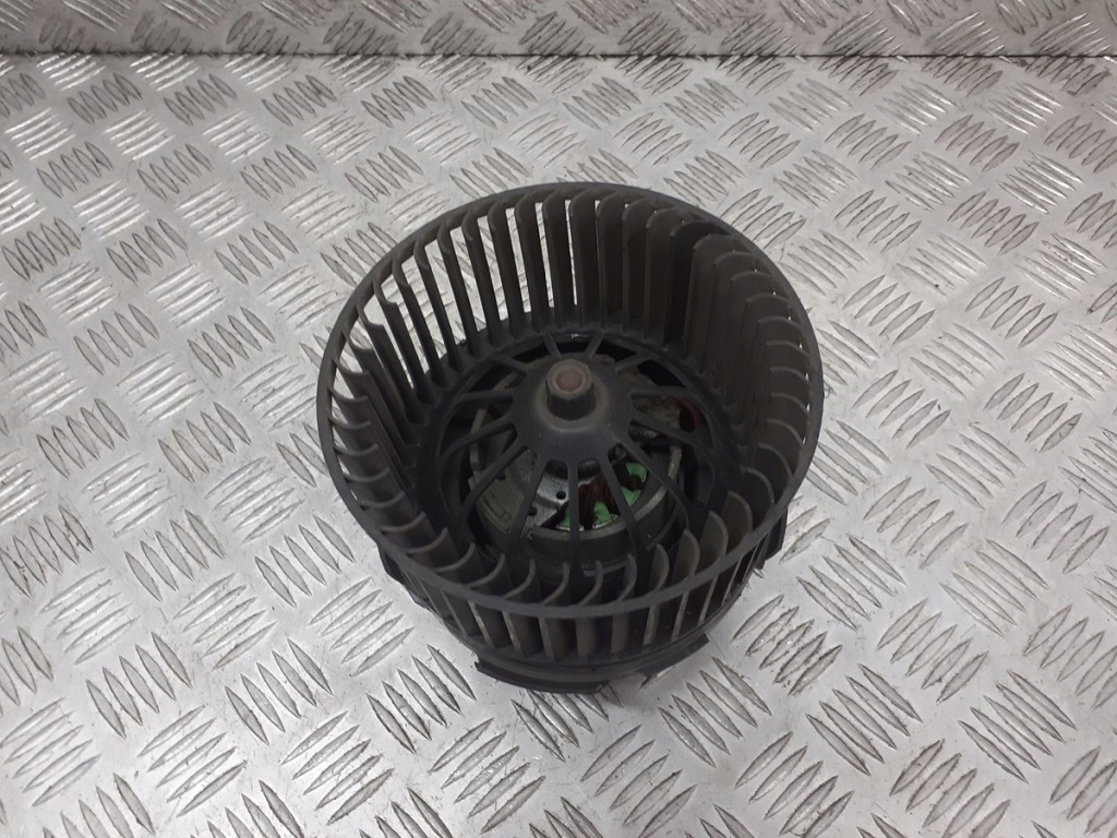 фото №3, Вентилятор обдув ford focus mk2 1.6 tdci 3m5h-18456-ec