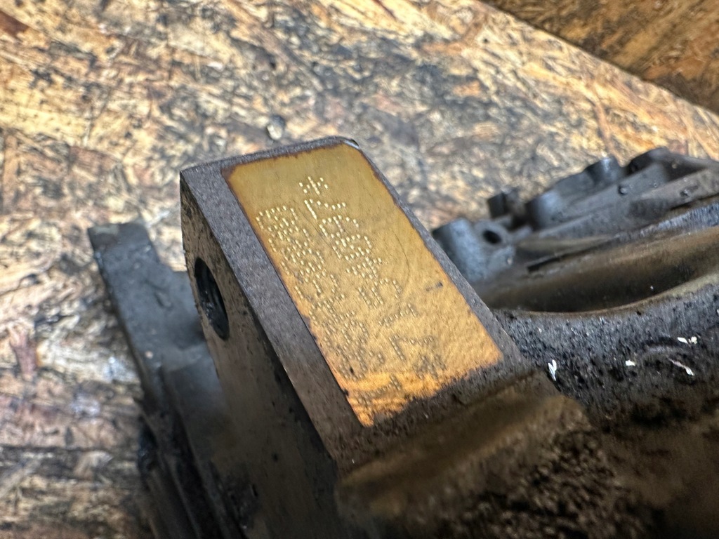 фото №10, Блок двигателя dół wał поршни doblo 1.6 mjet 198a3000