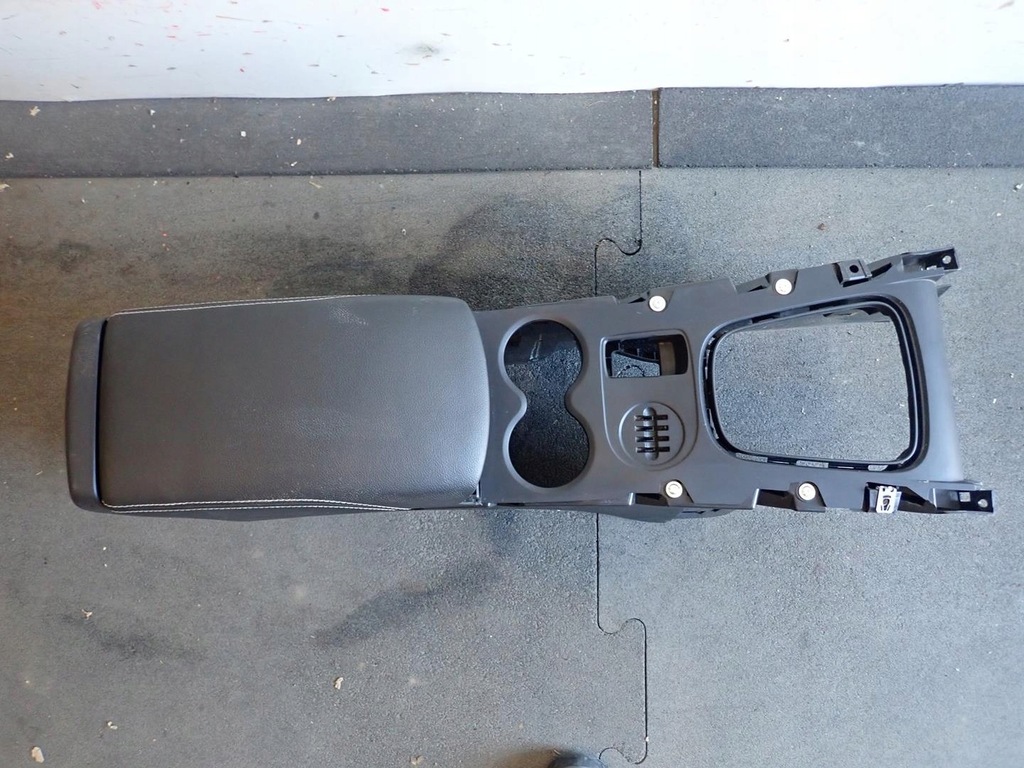 фото №2, Подлокотник туннель renault kadjar 2015-