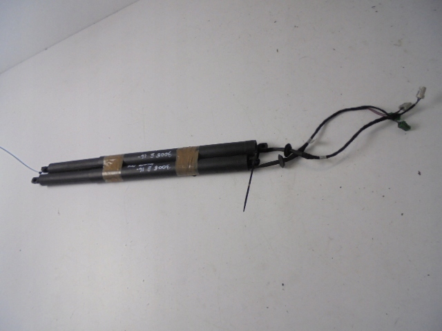 фото №1, Амортизаторы крышки задняя peugeot 3008 ii 2016-