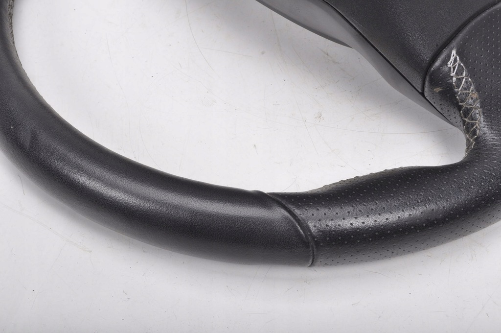 фото №14, Ford fiesta mk8 воздуховод кожаный многофункциональный