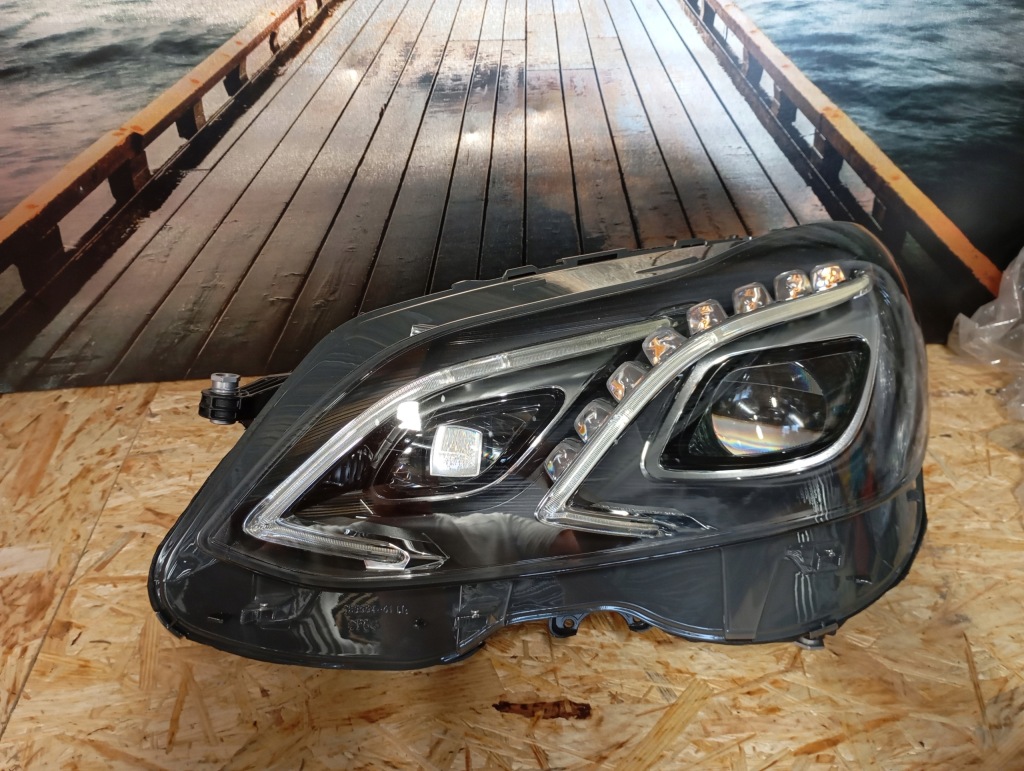 Фара mercedes e klasa w212 a212 рестайлинг  full led ils левая перед a2128205539kz с Разборки