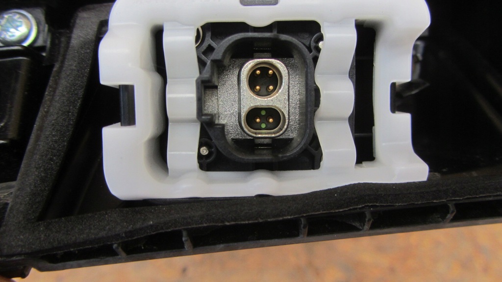 фото №12, Молдинг кришки камера land rover discovery sport