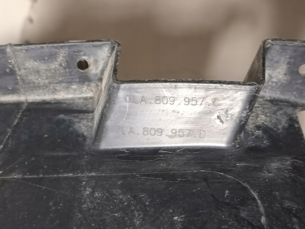 фото №8, Подкрылок передние левая vw transporter t6 lift t6.1 перед левый 7la