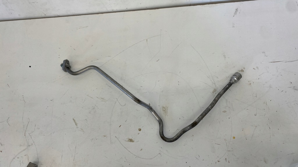 Купити Шланг трубка оливи abc mercedes s w222 2223200153