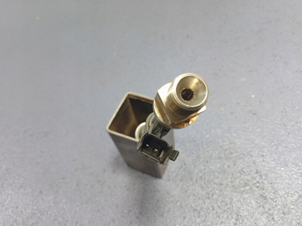 фото №5, Bmw 7 g11 g12 4.4 v8 n63 форсунка 8638255