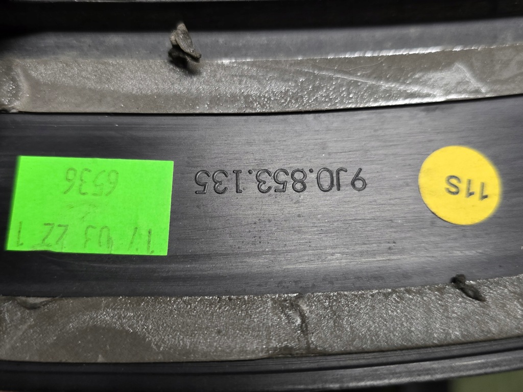 фото №8, Молдинг na крыло левый перед porsche taycan 9j0 cross turismo