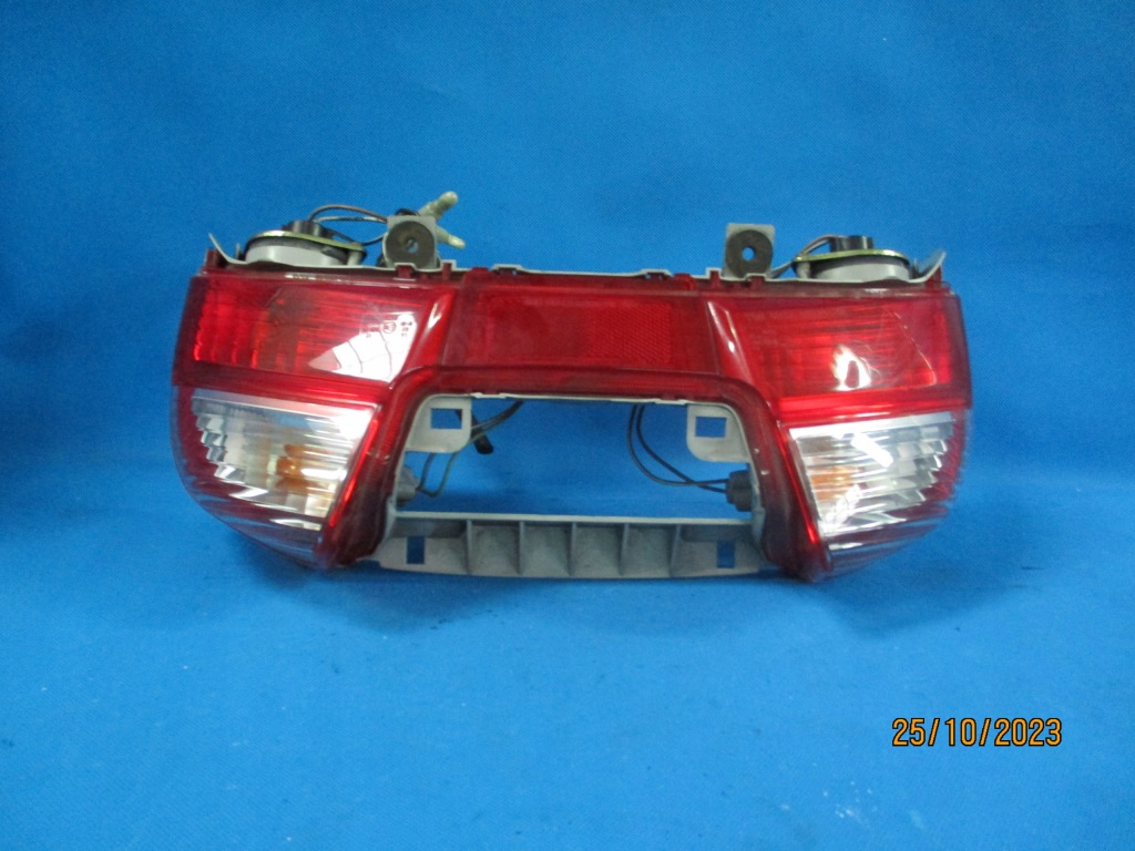 фото №1, Лампа задняя suzuki burgman 400