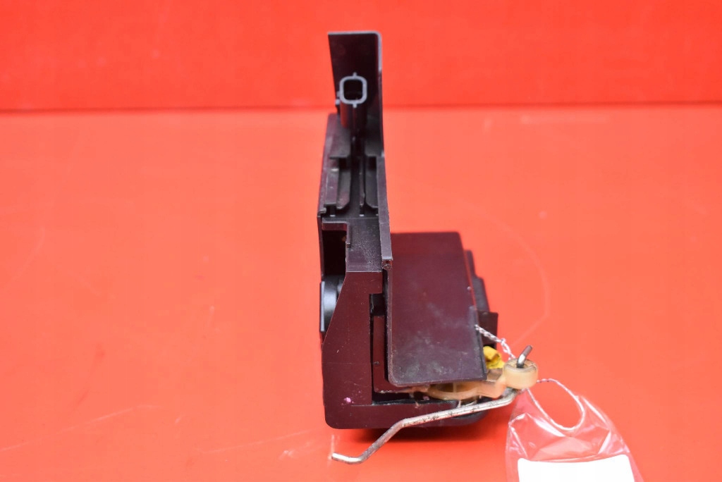 фото №6, Замок двері лівий перед передній eu 805039362rb dacia logan 2 ii sedan 13-16