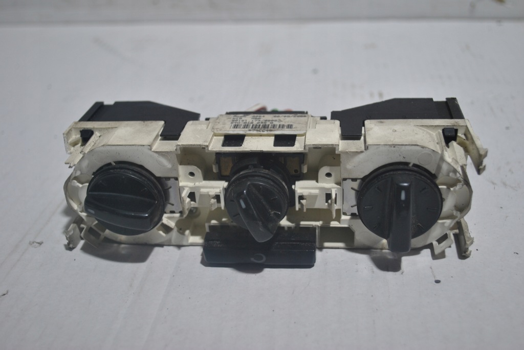 фото №1, Панель керування вентиляція fabia i 6y0819045b