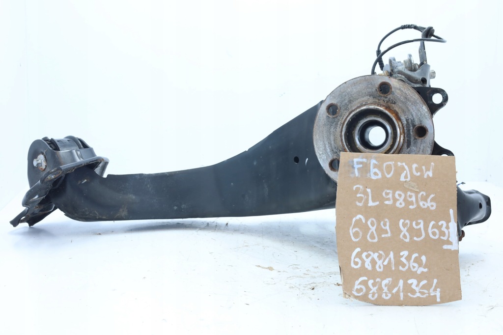 фото №1, Поворотный кулак рычаг левый задняя mini f60 6898963