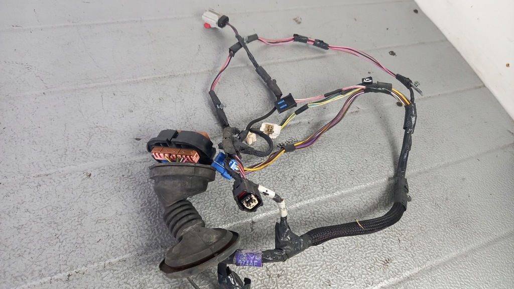 фото №4, Джгут права перед chrysler sebring 06r sedan