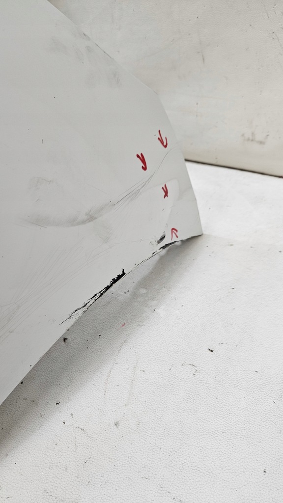 фото №9, Бампер перед передний volvo v40 ii 31283732