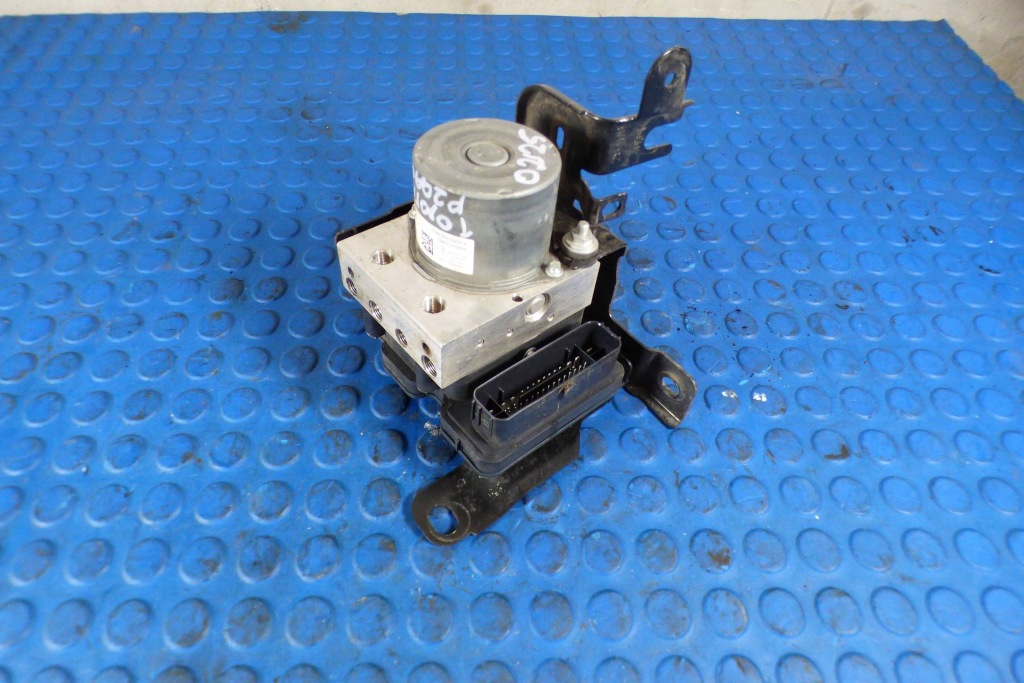 фото №1, Насос abs 9845052680 stbdb toyota proace city combo e partner rifter