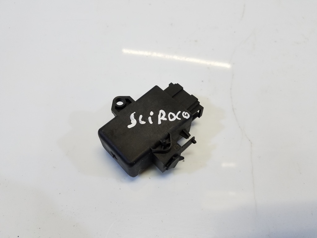 фото №1, Модуль сиденье vw eos 1k0959772