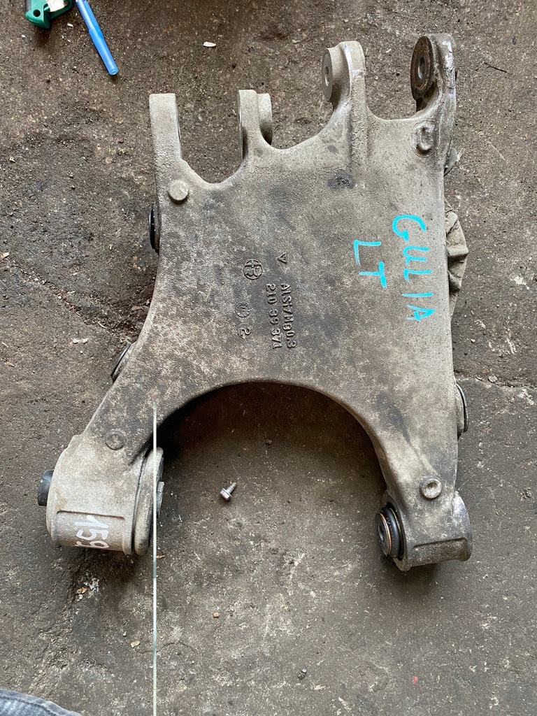 фото №1, 159 alfa romeo giulia важіль задній лівий