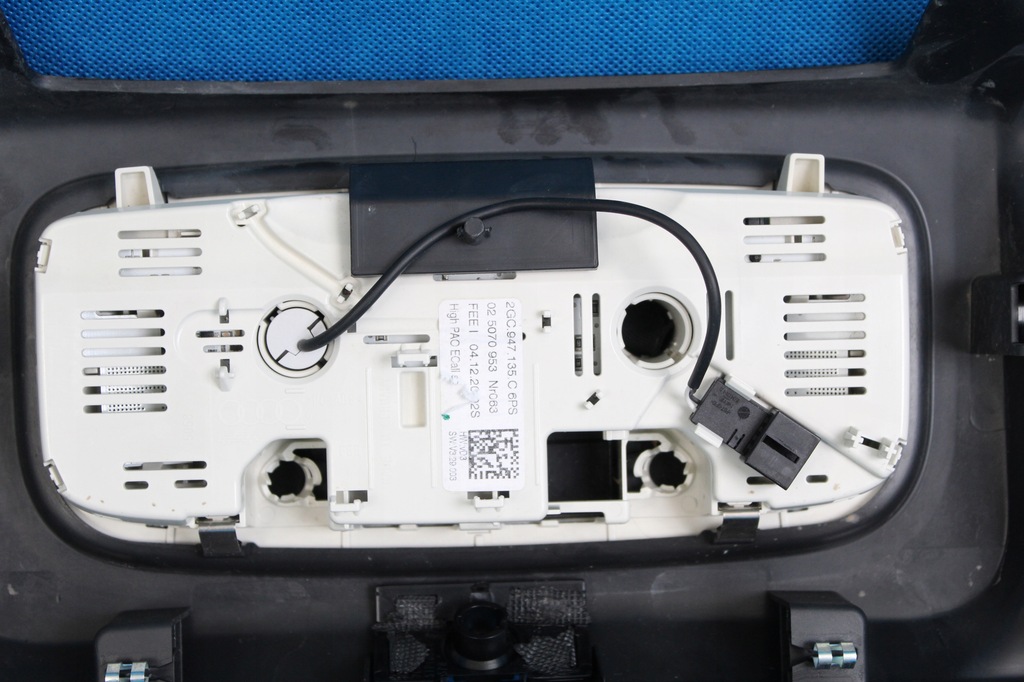 фото №10, Vw t-roc лампа стельовий панель захист 2gc947135c 2021r