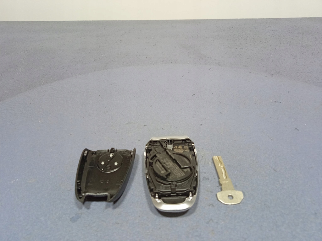 фото №4, Alfa romeo stelvio ключ pilot 156140440