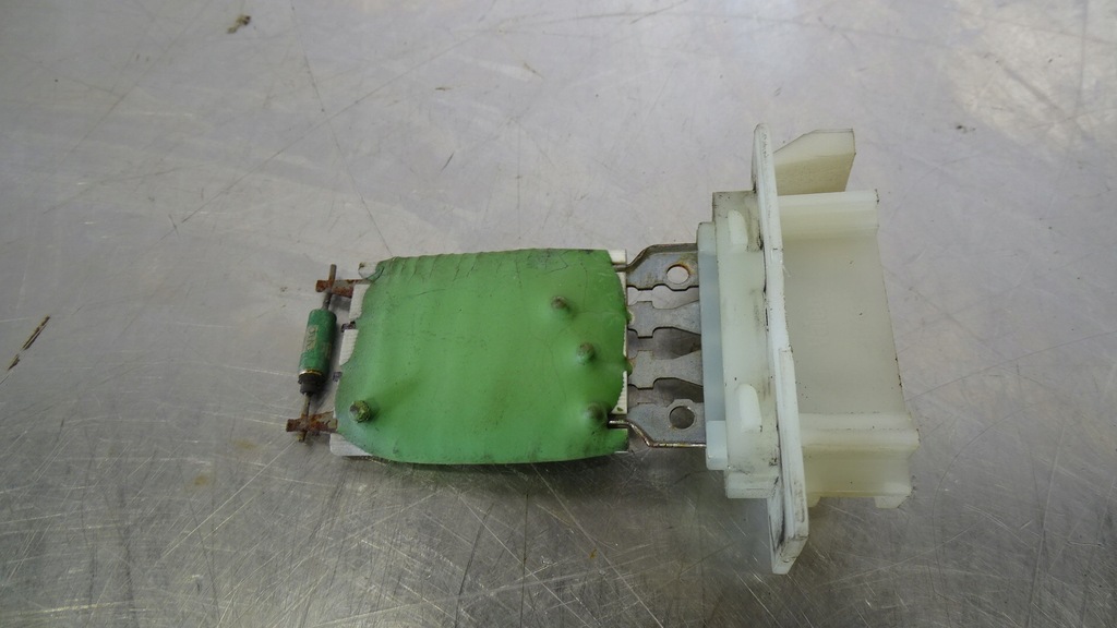 фото №1, Резистор резистор вентилятор mercedes w245 b200