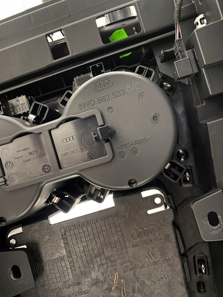 фото №8, Audi a5 8w туннель средний панель uk 8w2713111c