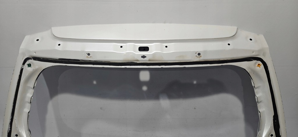 Кришка багажника багажника lexus ct ct200h 10- оригінал Оригінал