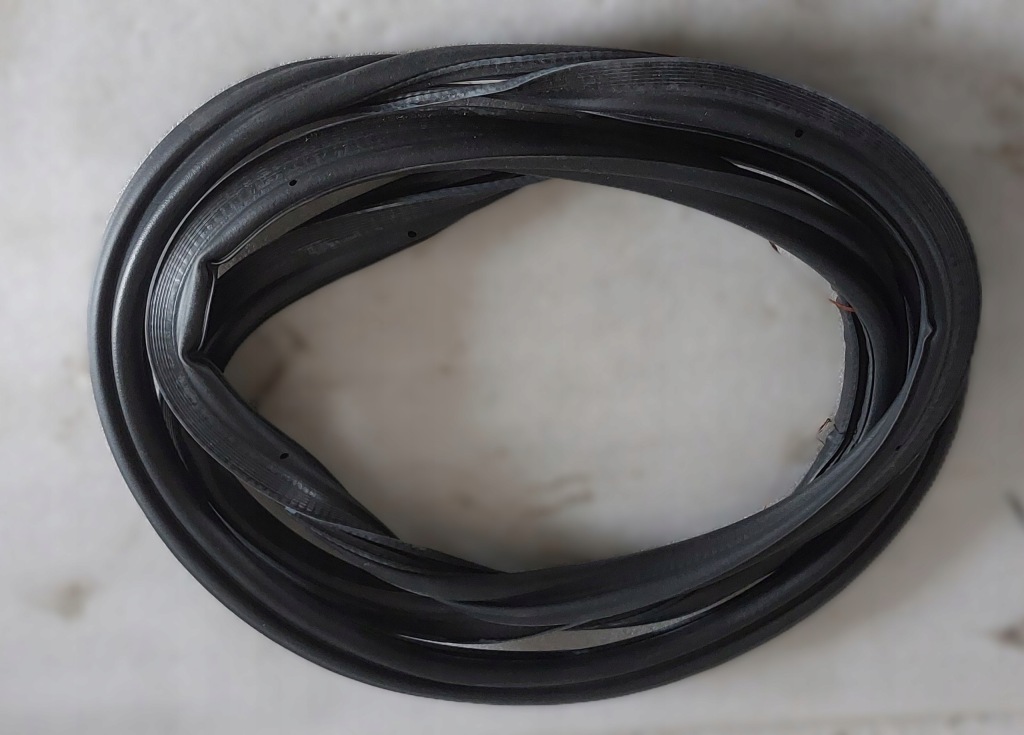 Купить Citroen c3 прокладка крышки багажника