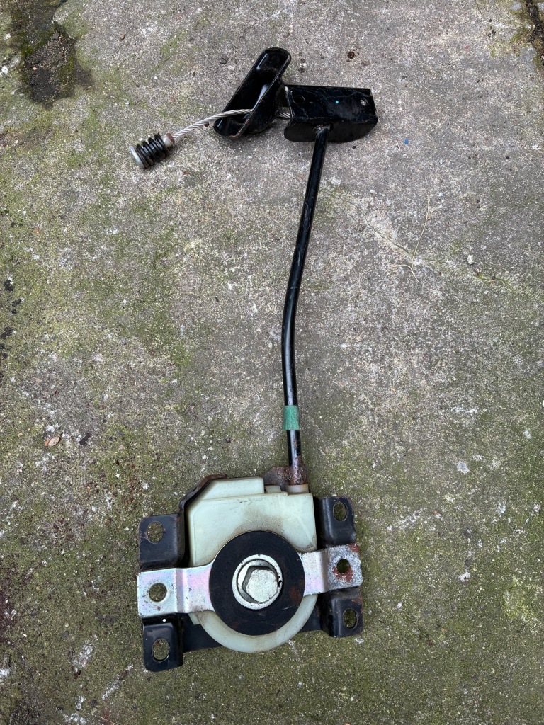 Купить Lexus rx ii подъемник механизм колеса запасного