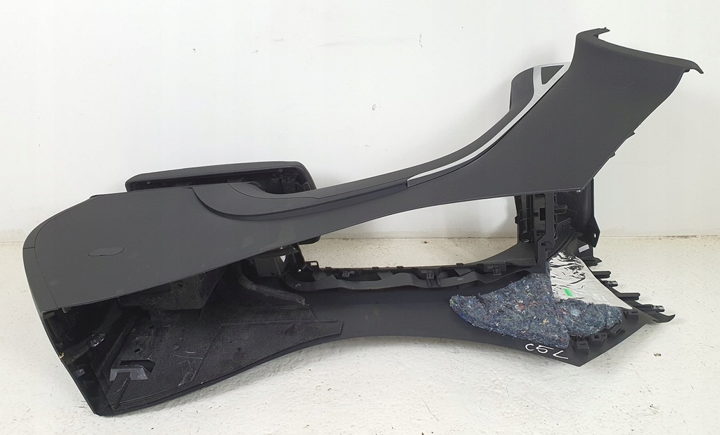 фото №7, Туннель средний подлокотник citroen c5 iii x7 euro