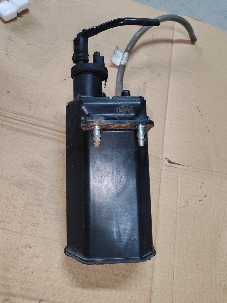 фото №6, Корпус фільтра вугільний 8200701972 1.6 16v dacia duster i 10-13