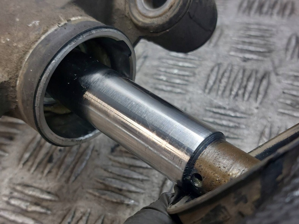 фото №8, Рейка рульова трансмісія кермова volvo v50 i s40 ii eu 30723635