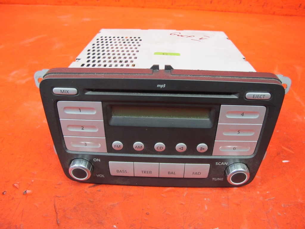 фото №1, Vw golf 5 v jetta радіо cd mp3 1k0035161d
