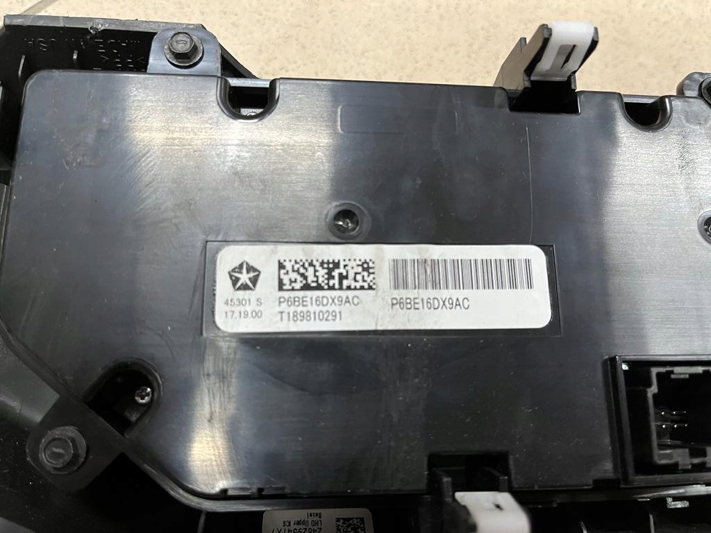 фото №7, Панель переключатель кондиционера jeep wrangler jl jt eu