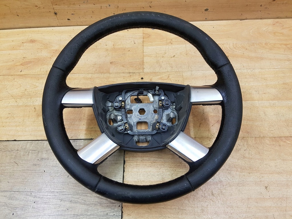 фото №1, Воздуховод ford focus mk2 lift