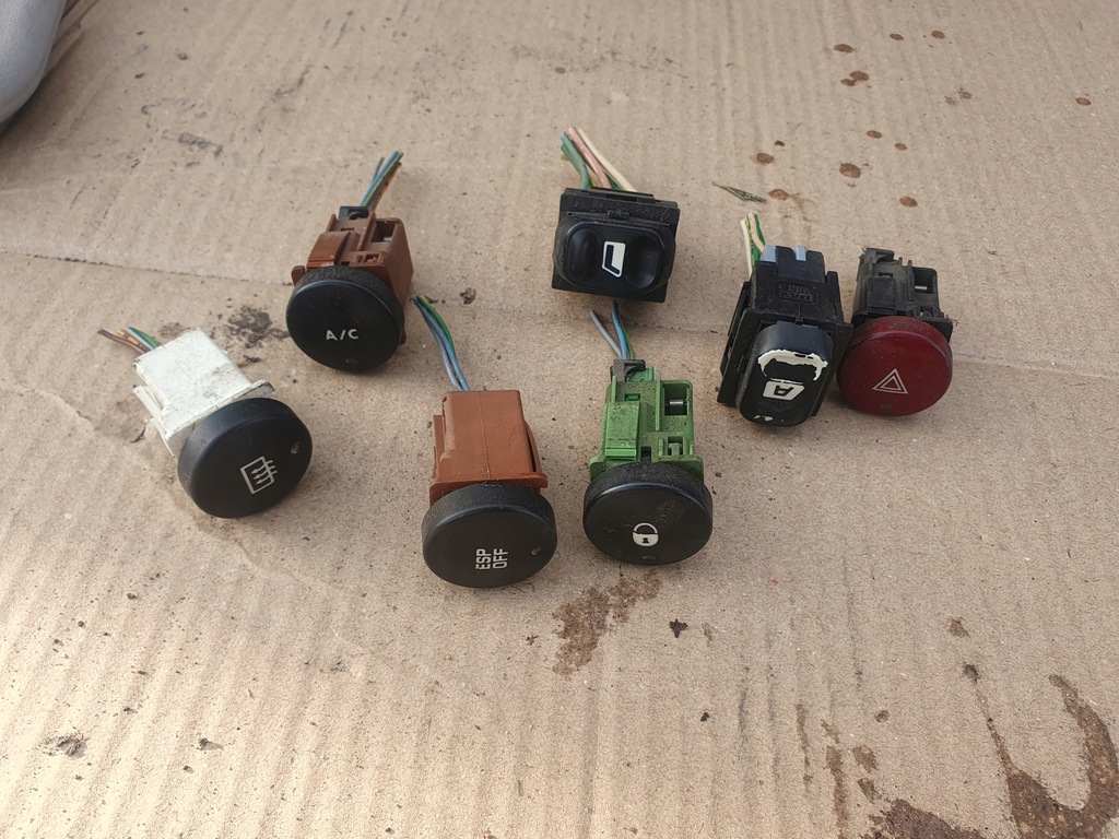 фото №9, Жабо пластиковый перед peugeot partner 03r. 2.0 hdi 90km