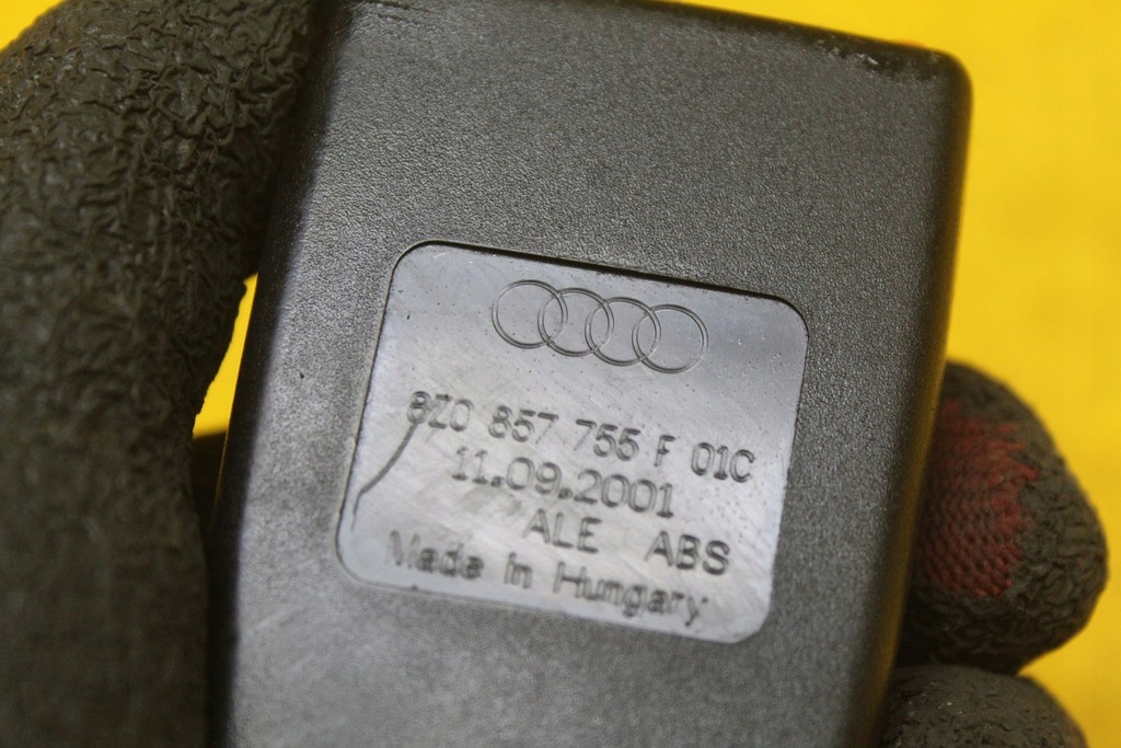 фото №5, Кліпса поперечина лівий перед audi a2 8z0857755f