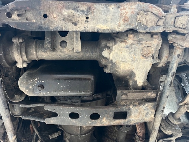 фото №1, Ford maverick i міст привідний передній 2,4 r4 124km ka24e mt 93-96 3d