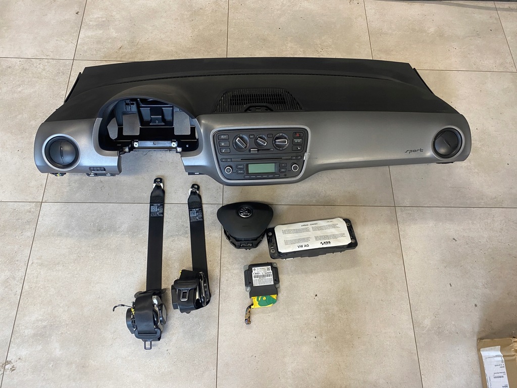 фото №1, Skoda citigo консоль подушка ремені датчик