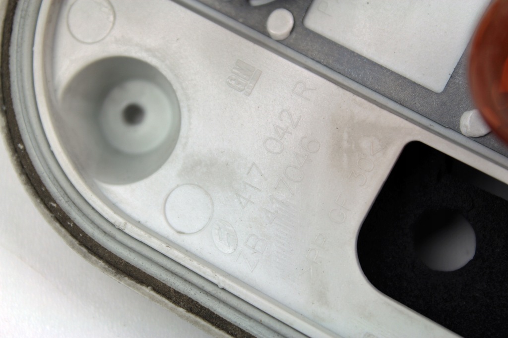 фото №6, Opel astra h kombi вкладыш лампы правый задняя задний eu