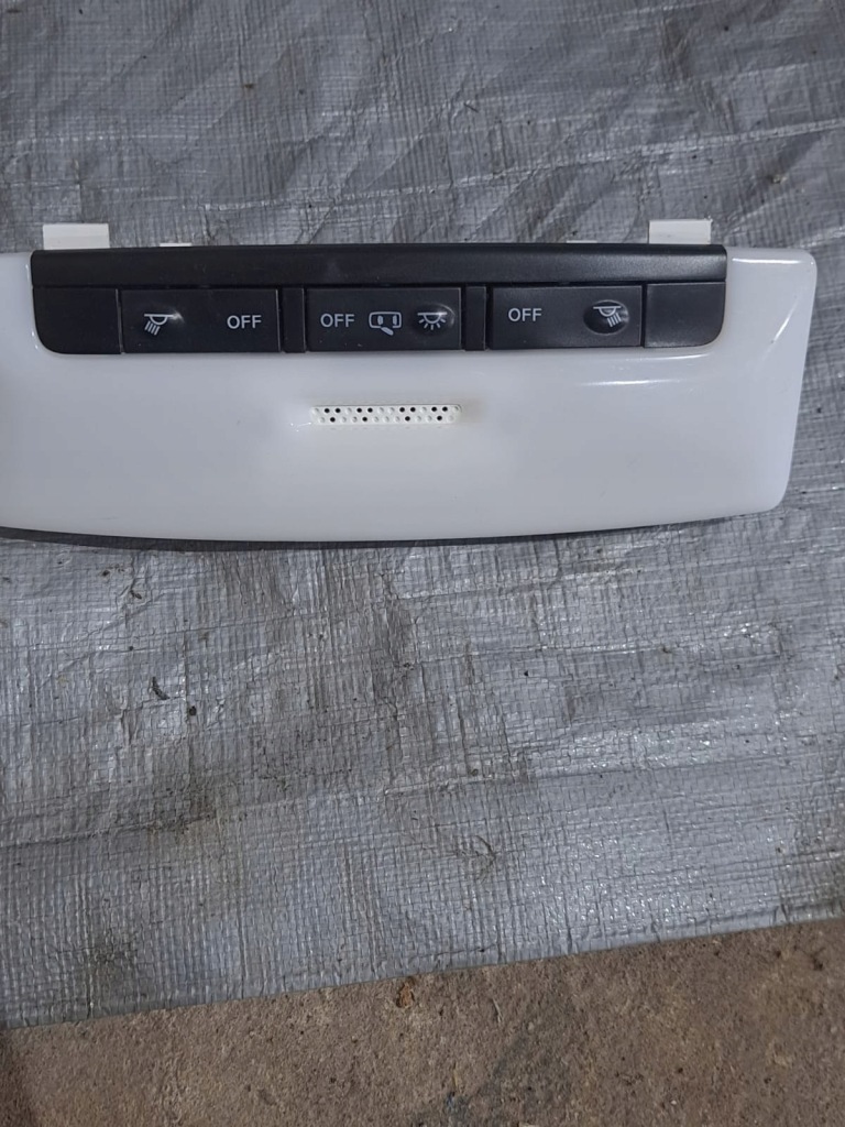 фото №1, Лампа потолочная nissan leaf ii 264305ta0a